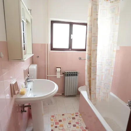Apartment Kuca Luciana