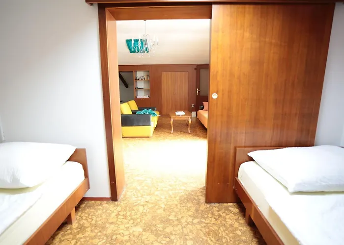 アパート Kuca Luciana ポレッチ